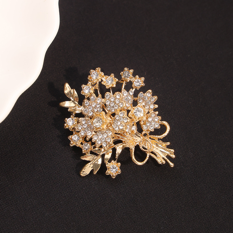 دبابيس فاخرة للنساء والرجال را - مراجعة Men Accessories Bouquet وسعره