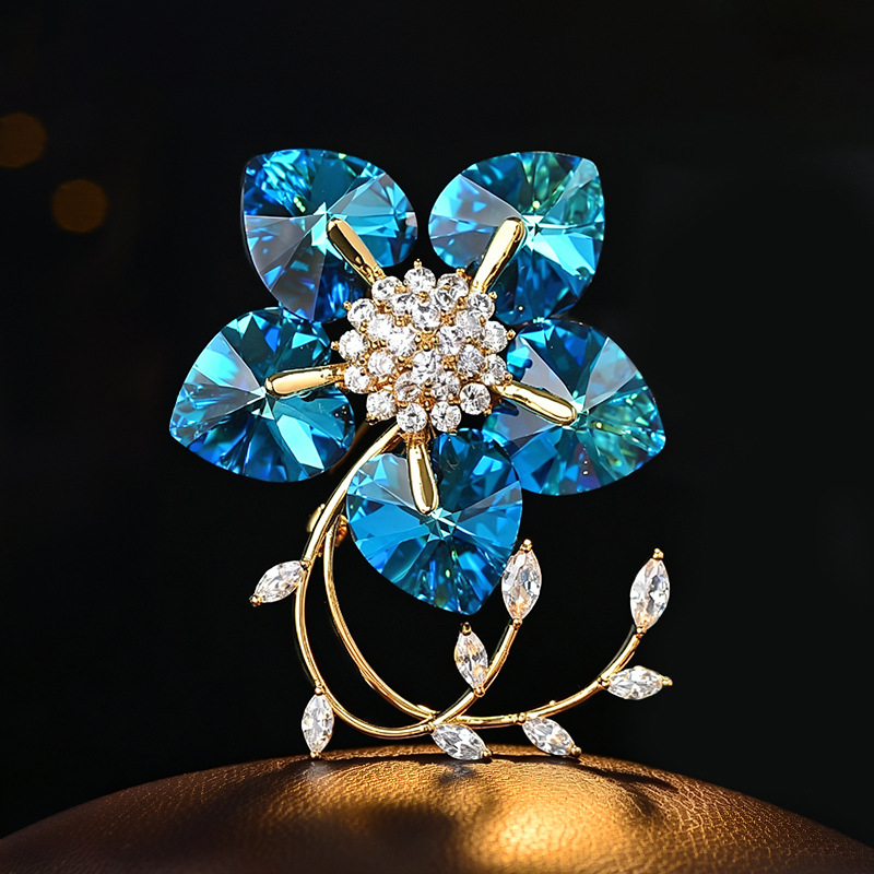 دبابيس زينة جديدة فاخرة بتصميم - مراجعة Men Accessories Bouquet وسعره