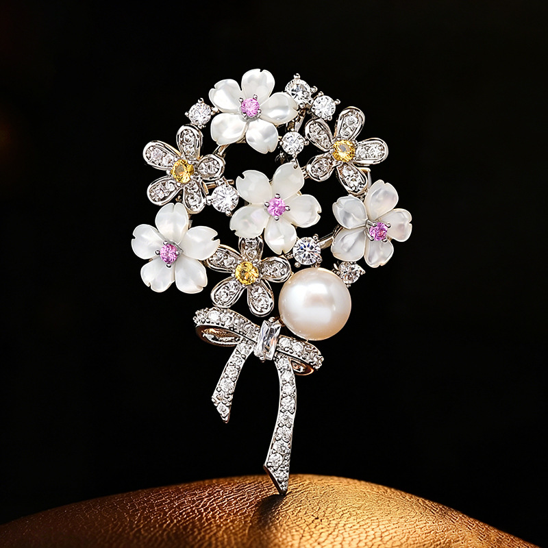 دبابيس زينة جديدة فاخرة بتصميم - مراجعة Men Accessories Bouquet وسعره