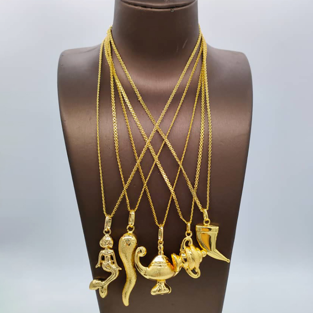 سلسلة مطلية بالذهب و المعلقات  - مراجعة Men Accessories In Dubai وسعره